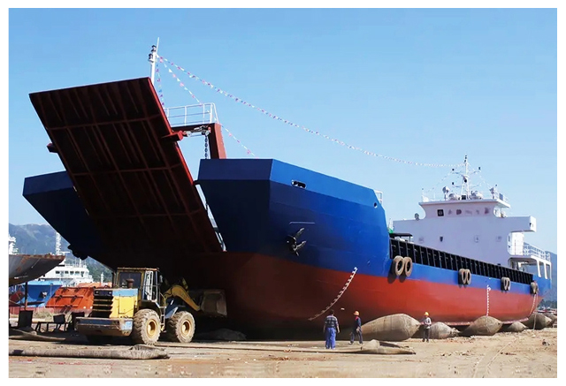 pantalla lct barcaza-3