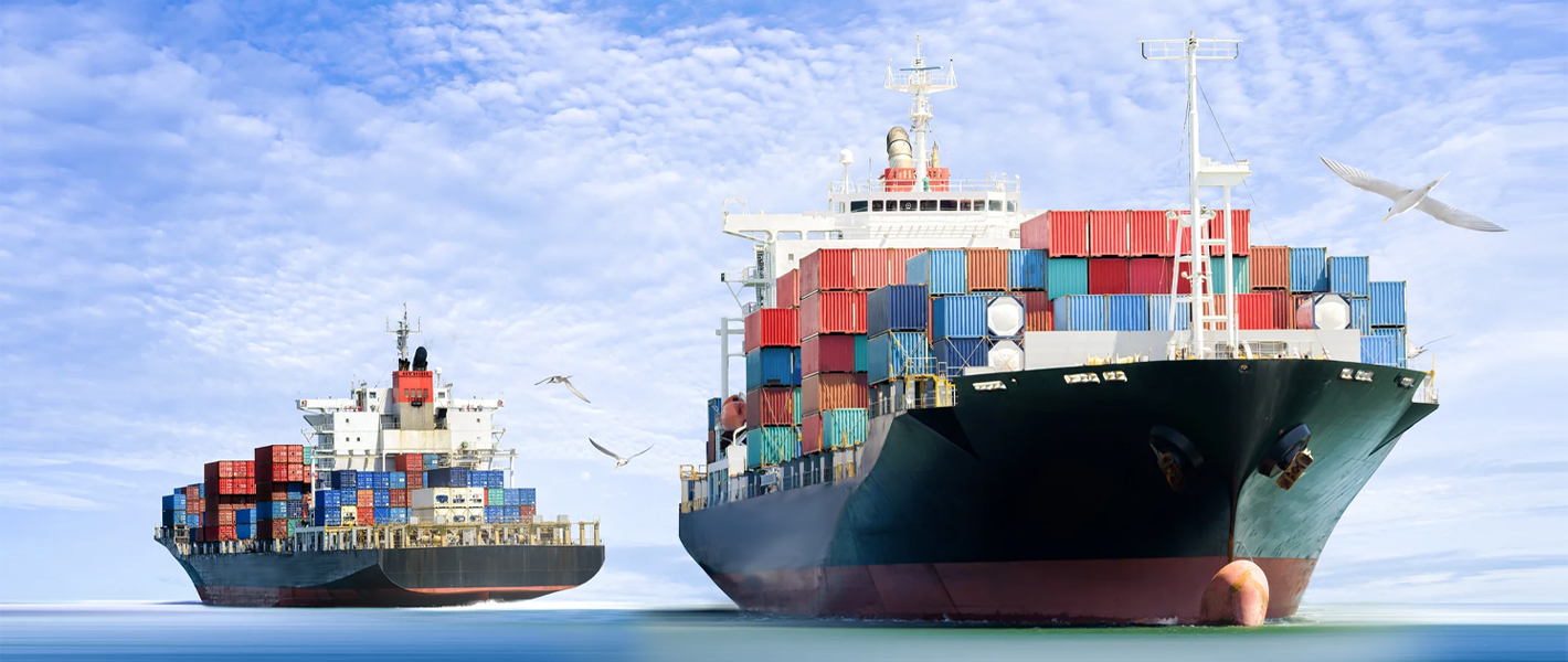 Análisis de la tendencia de desarrollo de los buques portacontenedores pequeños y medianos.