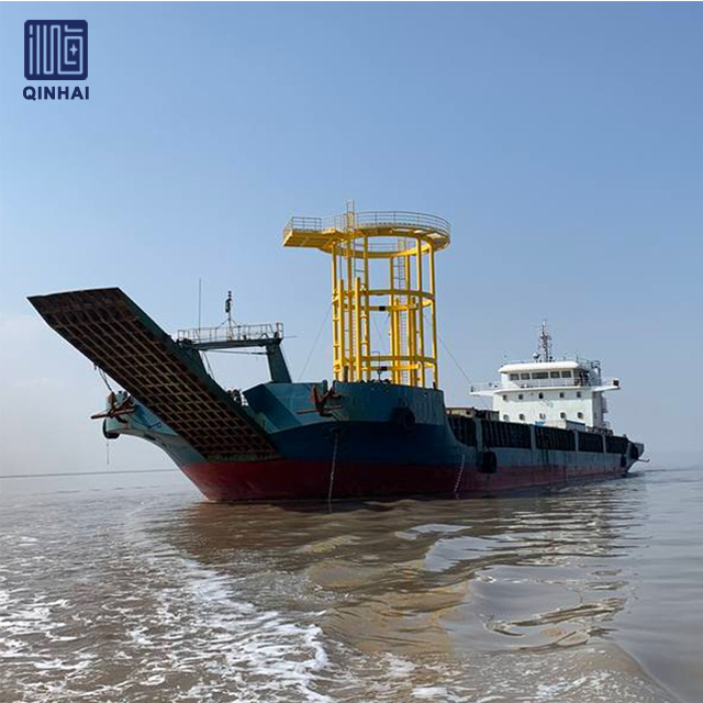 Barco barcaza Qinhai 2000dwt Lct con tiempo de ciclo de construcción corto