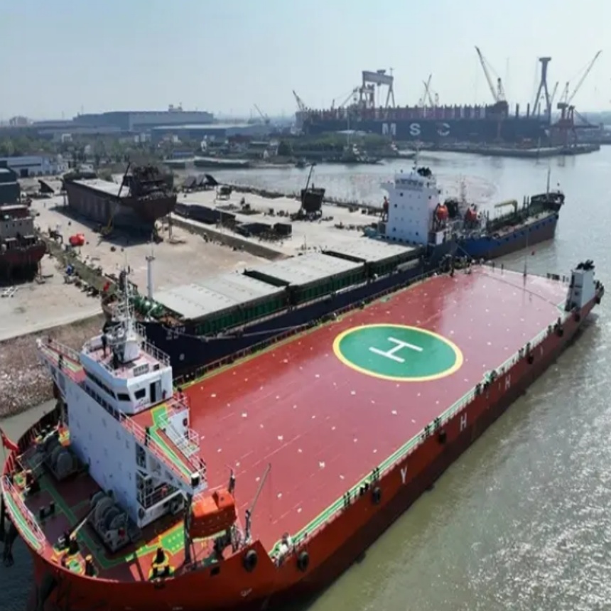 ¿Por qué las barcazas LCT son ideales para el transporte de carga pesada en aguas poco profundas?